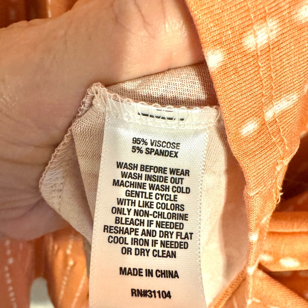 NWT WONDERLY PRINT SLEEVELESS TAN TOP SPRING/SUMMER  2X/PETITE     #CL - Picture 6 of 8